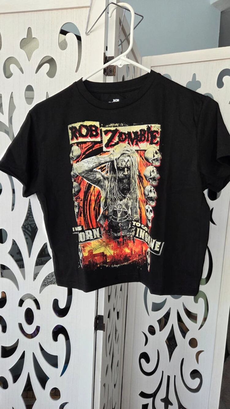 Rob Zombie Womens Cropped Tee Born To Go Insane Skulls Graphic Medium